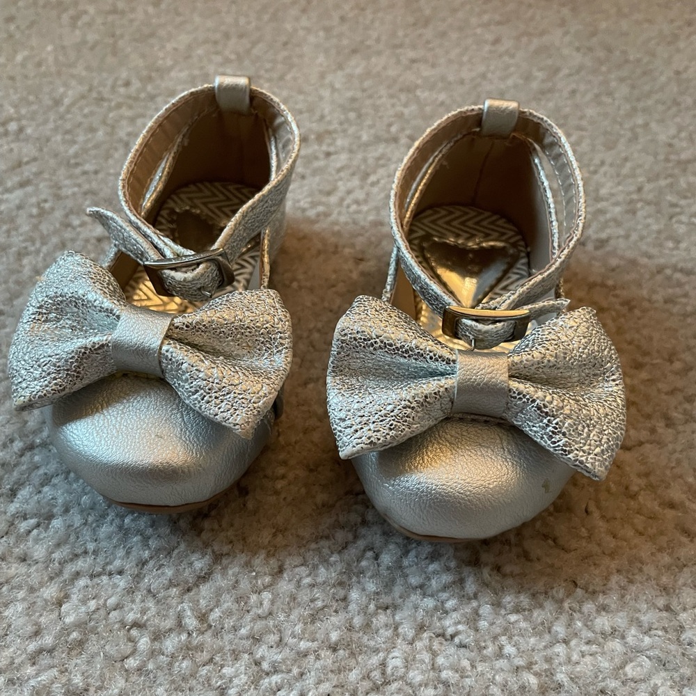 Silver dress shoes for baby girl 3-6 months